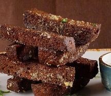 Гренки чесночные 