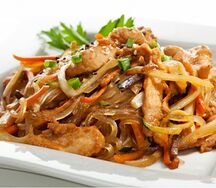 Вок Яичный с курицей