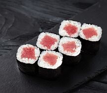 Маки с тунцом