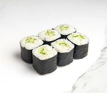 Мини ролл с огурцом