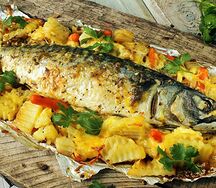 Запеченный судак с грибами и картофелем