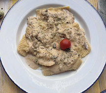 Равиоли с индейкой с вешенками