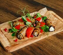 Рулетики из баклажанов