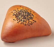 Пирожок с картофелем и грибами