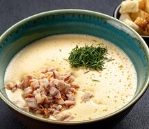 Сырный крем-суп с копченой курочкой