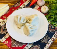 Хинкали с сыром сулугуни