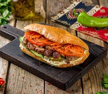 Шаурма с говядиной с морковкой по-корейски в пите