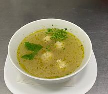Куриный суп-лапша с фрикадельками