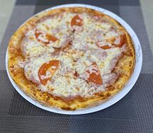 Пицца с беконом