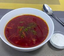 Борщ со сметаной
