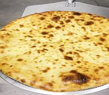 Пирог с курицей, картошкой и сыром