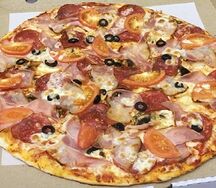 Пицца Мясной пир 23 см