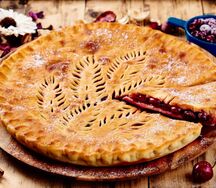 Осетинский пирог Творог с вишней