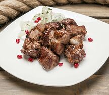 Шашлык из бараньего яблочка