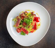 Микс-салат с тунцом