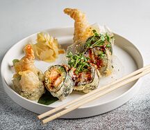 Темпура ролл с тигровой креветкой