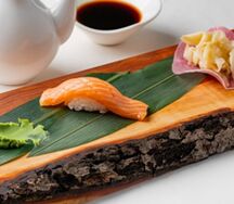 Суши Лосось