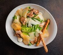 Цезарь с курицей