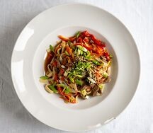 Wok c телятиной и овощами