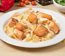 Спагетти с лососем