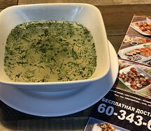 Куриный бульон с укропом