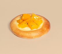 Плюшка с персиком