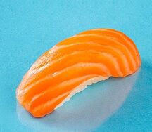 Нигири с лососем