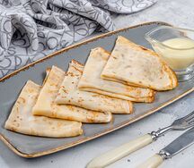 Блины с мёдом