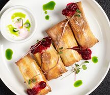 Блинчики с уткой и каперсами