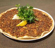 Лахмаджун (готовиться в тандыре)