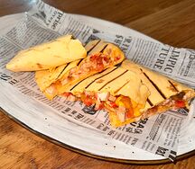 Кесадилья с курицей