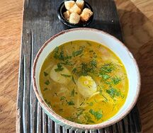 Бульон куриный с лапшой