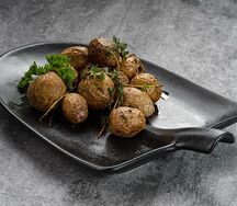 Запечённый мини-картофель с травами