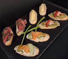 Ассорти мини брускетт