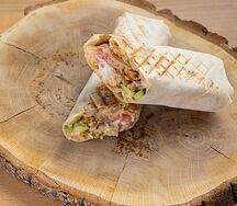 Шаурма Сырная с сыром моцарелла и сырным соусом