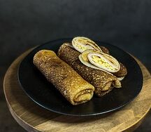 Блиноролл с ветчиной и сыром