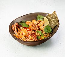 Пад тай с морепродуктами