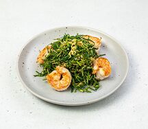 Шпинат с креветками