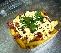 Картофель фри с беконом 