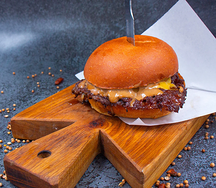 Бургер Smash 2 котлеты с перечным соусом