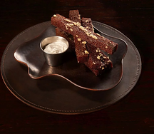 Гренки из бородинского хлеба с чесноком