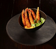 Креветки темпура с соусом том ям