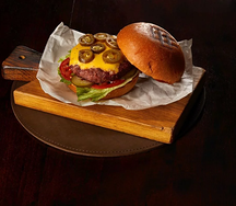 Бургер мексиканский с халапеньо