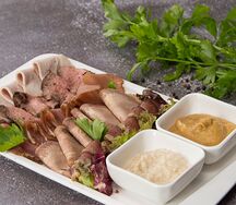 Мясное ассорти