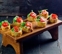 Ролл Теплый с чукой и черри
