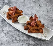Гренки бородинские с чесночным майонезом