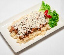 Курица по-строгановски с кус-кусом