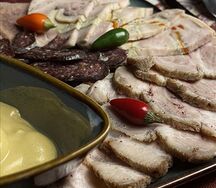 Ассорти мясное деревенское