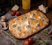 Пицца Кватро Формаджи