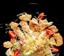 Цезарь с курицей